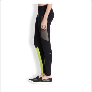 Alo Black & Yellow Colorblock Legging